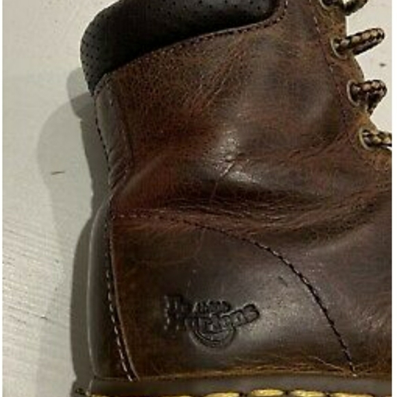 Dr. Martens Jessica 8-eye Boots - Picture 5 of 8